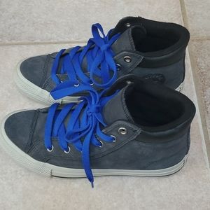 Size 3 Converse Big Boy Shoes
